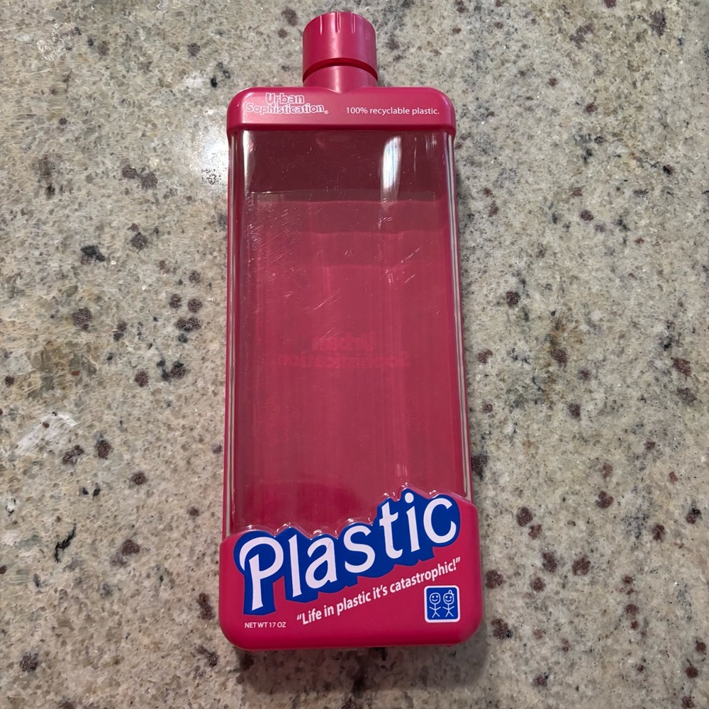 ‼️ FINAL❗️Reusable Water Bottle - Barbie Doll Box Pink Square Design